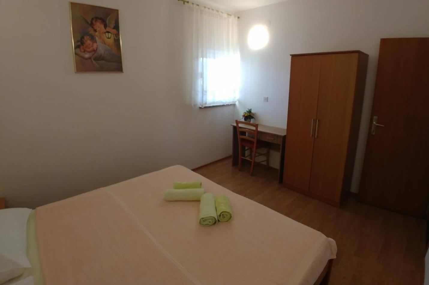 Apartments With A Parking Space Kornic, Krk - 5306 Kornić Quarto foto